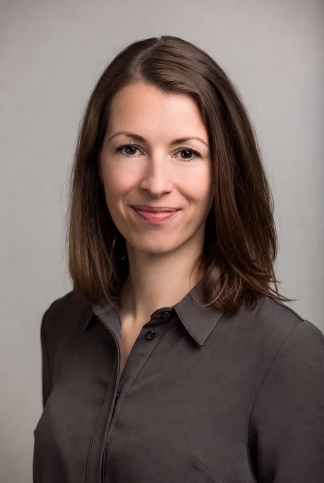 Sarah de Jong β AI Financial Controller & Budget Analyst